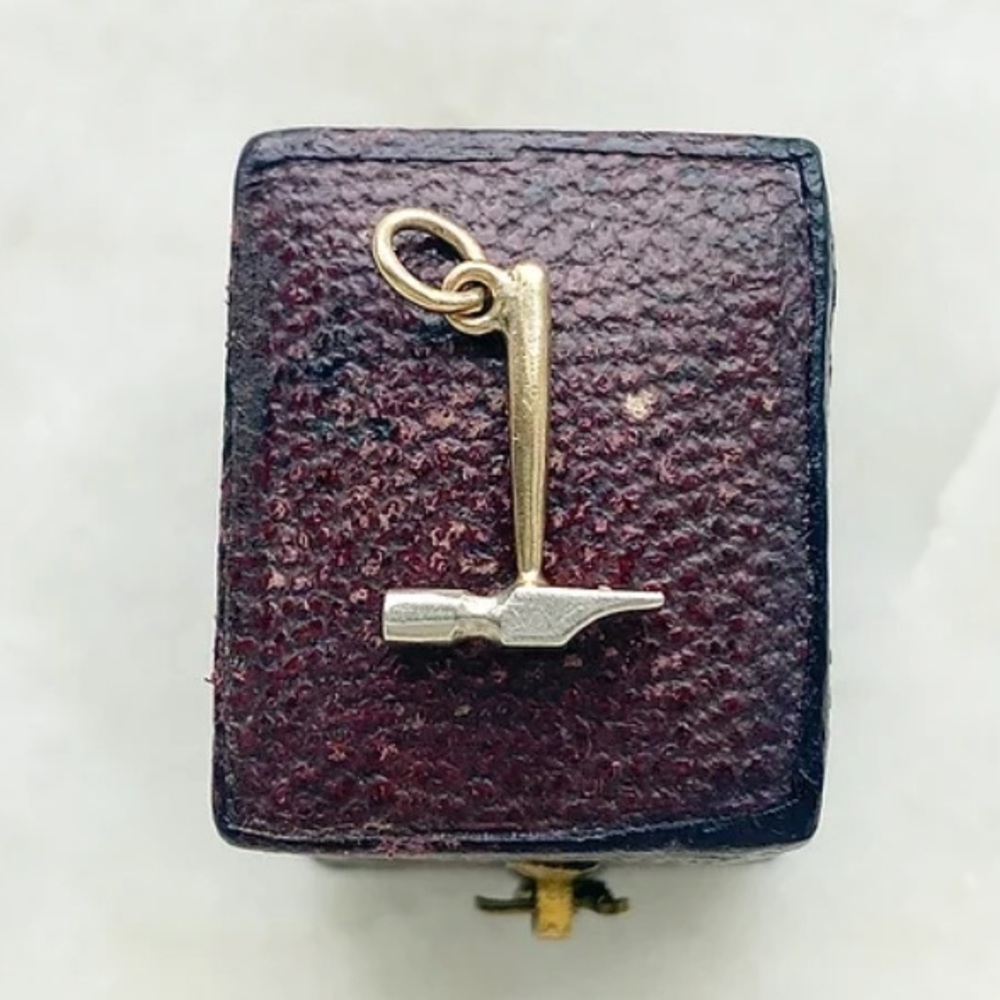 Vintage 9ct yellow and white gold charm